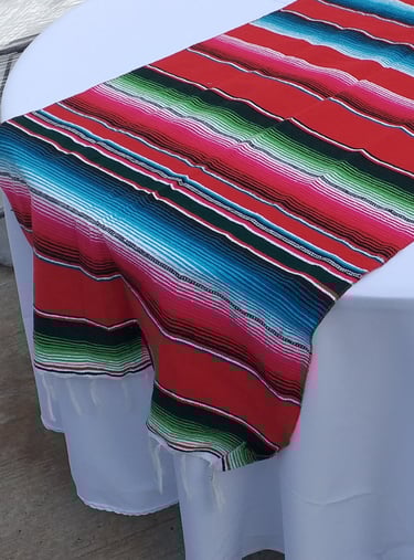 Venta de Camino Mexicano para Mesa Fiestas del Sol Mobiliario www.sillasymesasfiestasdelsol.com
