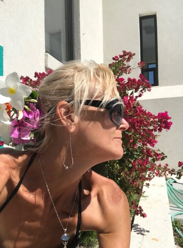 Grand Turk Vibes with Flowers