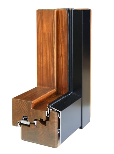 Madera interior; Aluminio exterior