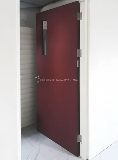 Pintu solid wood panel finishing mowilex