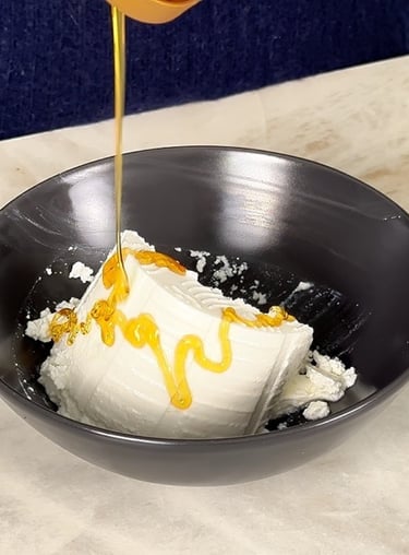 Prepare the ricotta cream