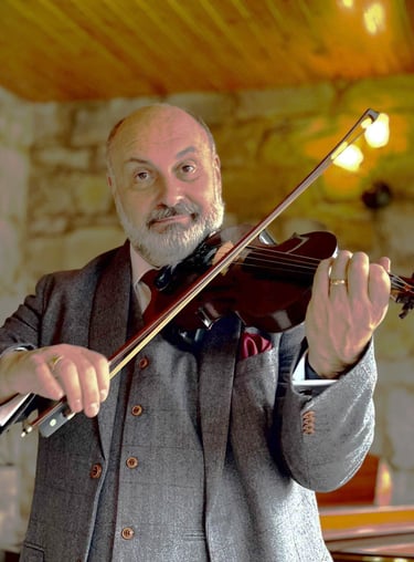 Martin MacLeod Celtic Django Project on fiddle