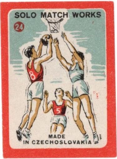 Basketball matchbox label czech