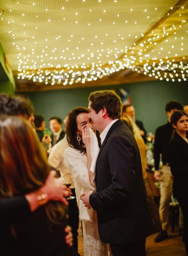 l'émotion de la mariée pendant un discours