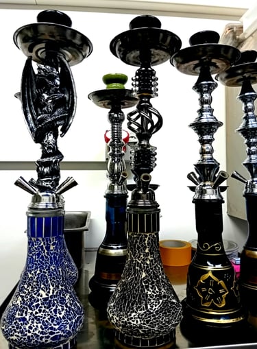 Shisha, narghilè, hookah, Cagliari, Sardegna, tagliari, drink, spritz, happy hour, amici, stuzzichini, assaggini, cibo, smoke