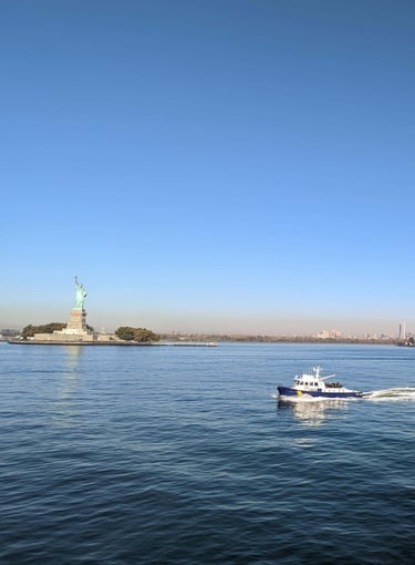 NYC skyline from the Harbor, Statue of Liberty