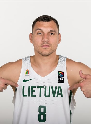 Jonas Mačiulis petrasmikucionis.lt