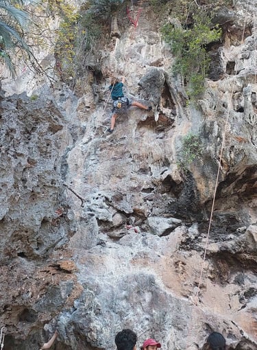 thailand krabi railay rock climbing lesson