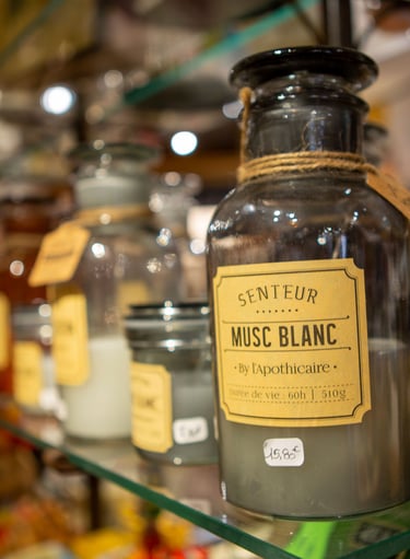 Idées cadeaux : parfums pour la maison, bougies parfumées...