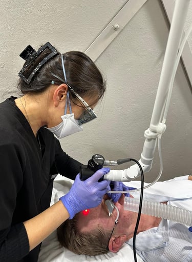 Dr Sunee Kim performs CO2 laser for acne scars and skin rejuvenation