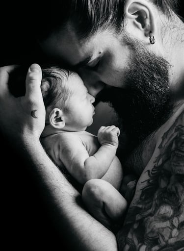 Thomas Bertini portrait with newborn daughter – BonjourMrsBride fine art style