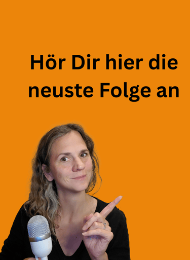 Eva, the podcast coach with a microphone, inviting you to listen to her podcast