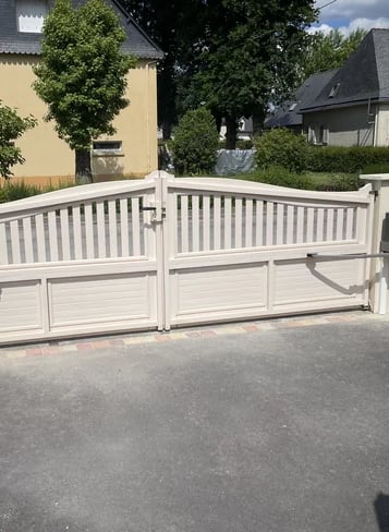 motorisation DEA portail battant