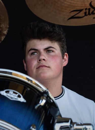 Ethan The Dodgers - Rock/Pop covers band Banbury