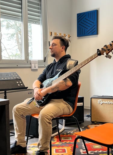 Perfezionamento di basso per musicista professionista