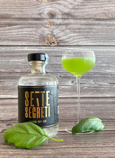 cocktail and gin