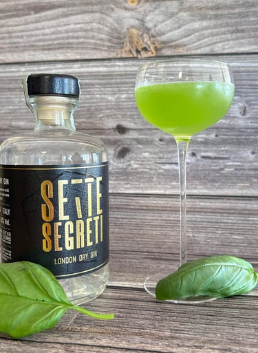 cocktail and gin