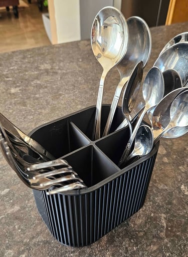 Support à 4 compartiments pour couvert de cuisine