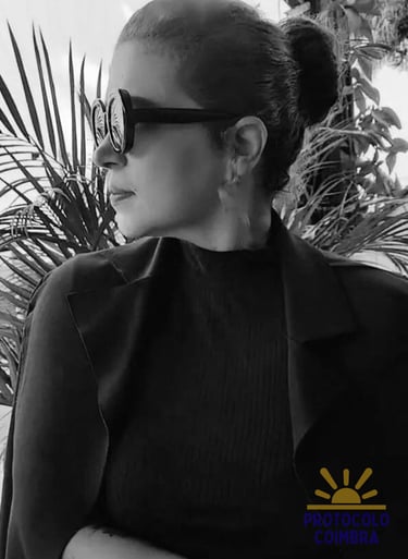 Foto de perfil de la administradora del sitio, ejecutiva con más de 10 años en las farmacéuticas.