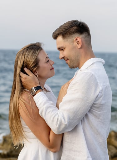 couples photoshoot with natural light at Qawra seaside, Malta