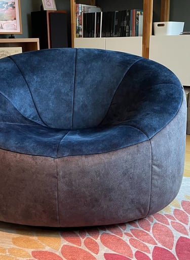 Refection fauteuil Pumpkin ligne Roset par Kosy Atelier Tapissier