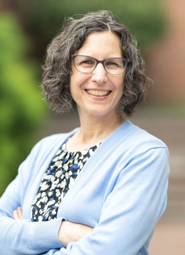 Samantha-Burgan-headshot