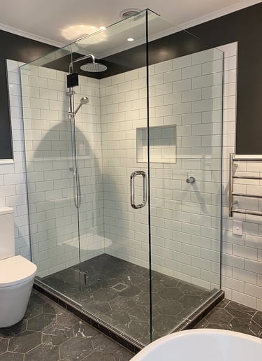 Frameless Glass Shower