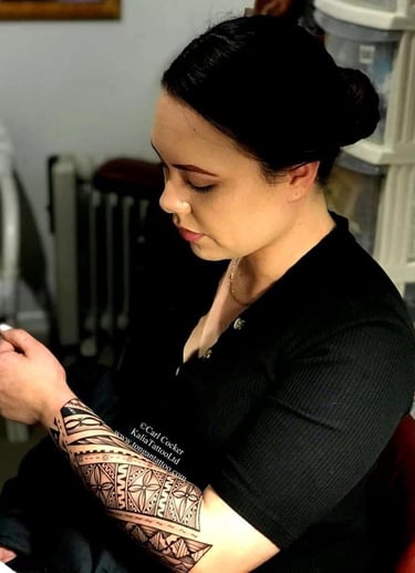 Tongan girl with Tongan tattoo, Polynesian tattoo art for women, Perth Sydney 