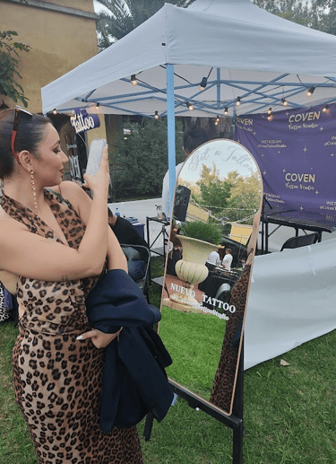stand de tatuajes para eventos y fiestas