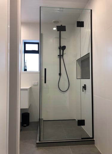 Frameless Glass Shower