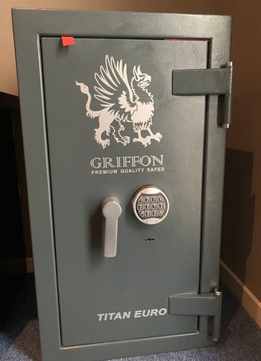 Graded safe 400kg Malta