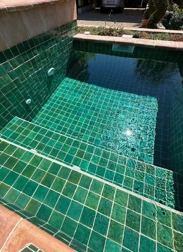 emailles vert