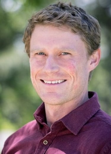 a man in a red shirt and a red shirt