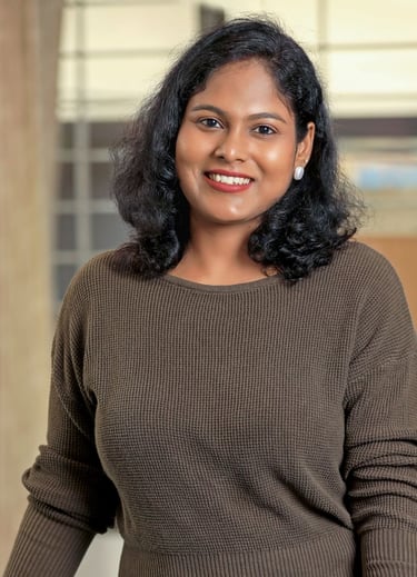 This image is of sunita sahu,a website designer in Bhopal.Placed in blogs and articles page