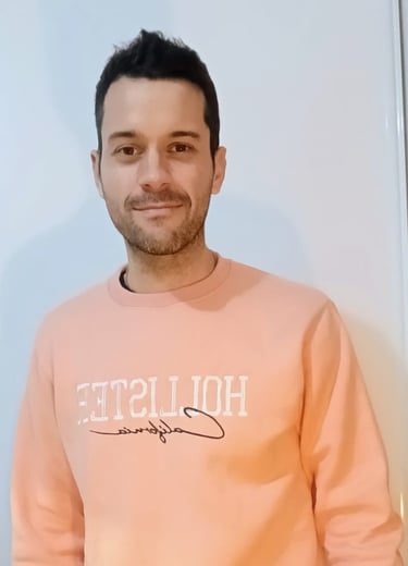 Psicólogo del equipo clínico de Punto de Acuerdo, especializado en terapia psicoanalitica