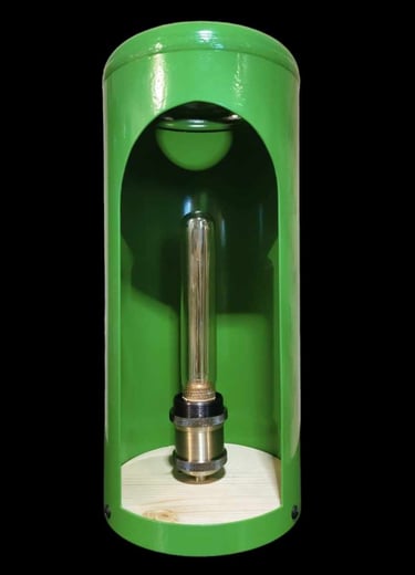 luminaire artisanal en acier upcyclé Luceo vert chlorophylle 