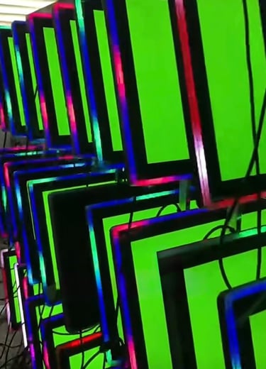 4k vertical touch screen for gaming and casino