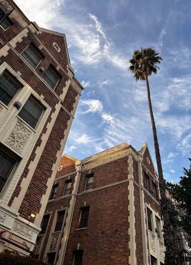 Los Angeles CA, 90036 Historic building the I Am One Tarot location