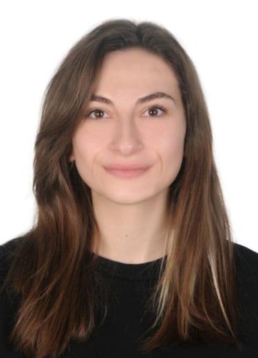 yagmur-akis-profil