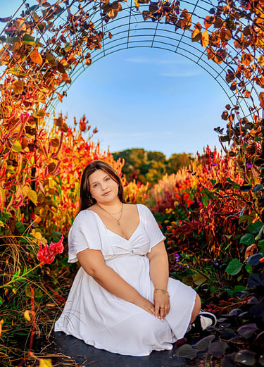 Elizabethtown PA Senior pictures at Country Joy Flowers by a Elizabethtown PA senior picture photographer