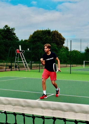 Grégoire Denis en compétition de tennis et sponsors