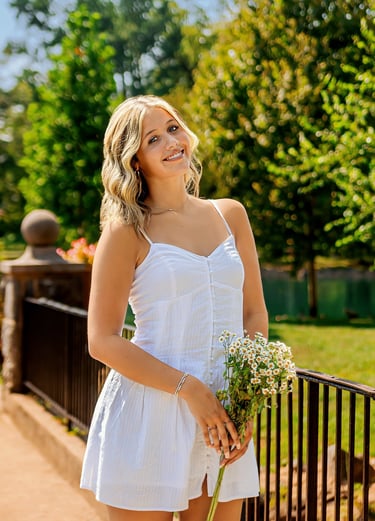 Lancaster PA senior picture photographer. Central Dauphin Senior Picture Photographer. Lititz PA Senior Picture Photographer.