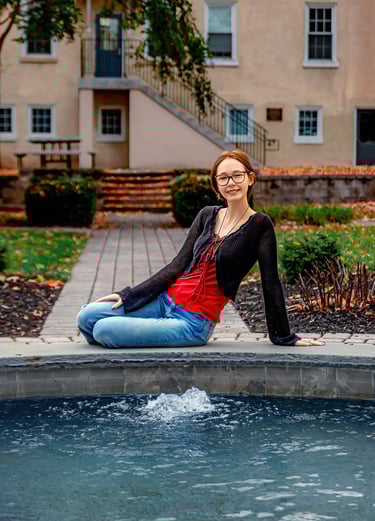 Lititz PA senior pictures captured by a Manheim PA senior picture photographer