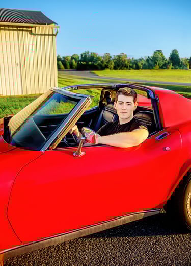 Senior Picture Photographer. Lancaster PA senior pictures. Manheim PA senior pictures. Hershey PA senior pictures.