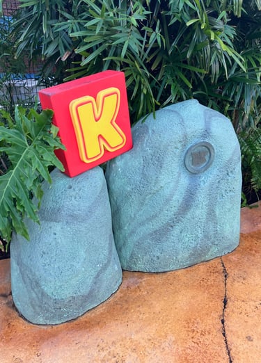 Super Nintendo World - Spelling Kong With Bands