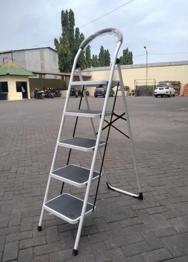 Tangga Steel Household Dalton Tinggi 2M