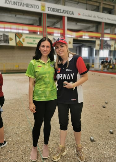 Irma Bagdanavičienė su Norvegijos rinktinės žaidėja