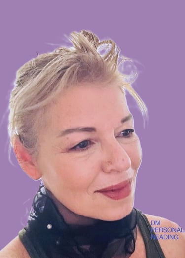 Tarot Reader Los Angeles & Online tarot readings Maya Britan intuitive tarot readings