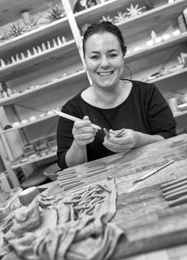Portrait céramiste Dorothée Estevez — Atelier Do Côte Bleue