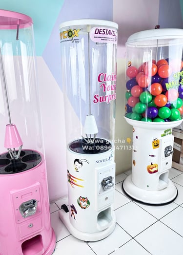 sewa mesin gacha small putih malang